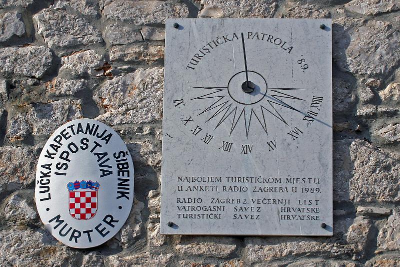 Sonnenuhr                                                 .jpg